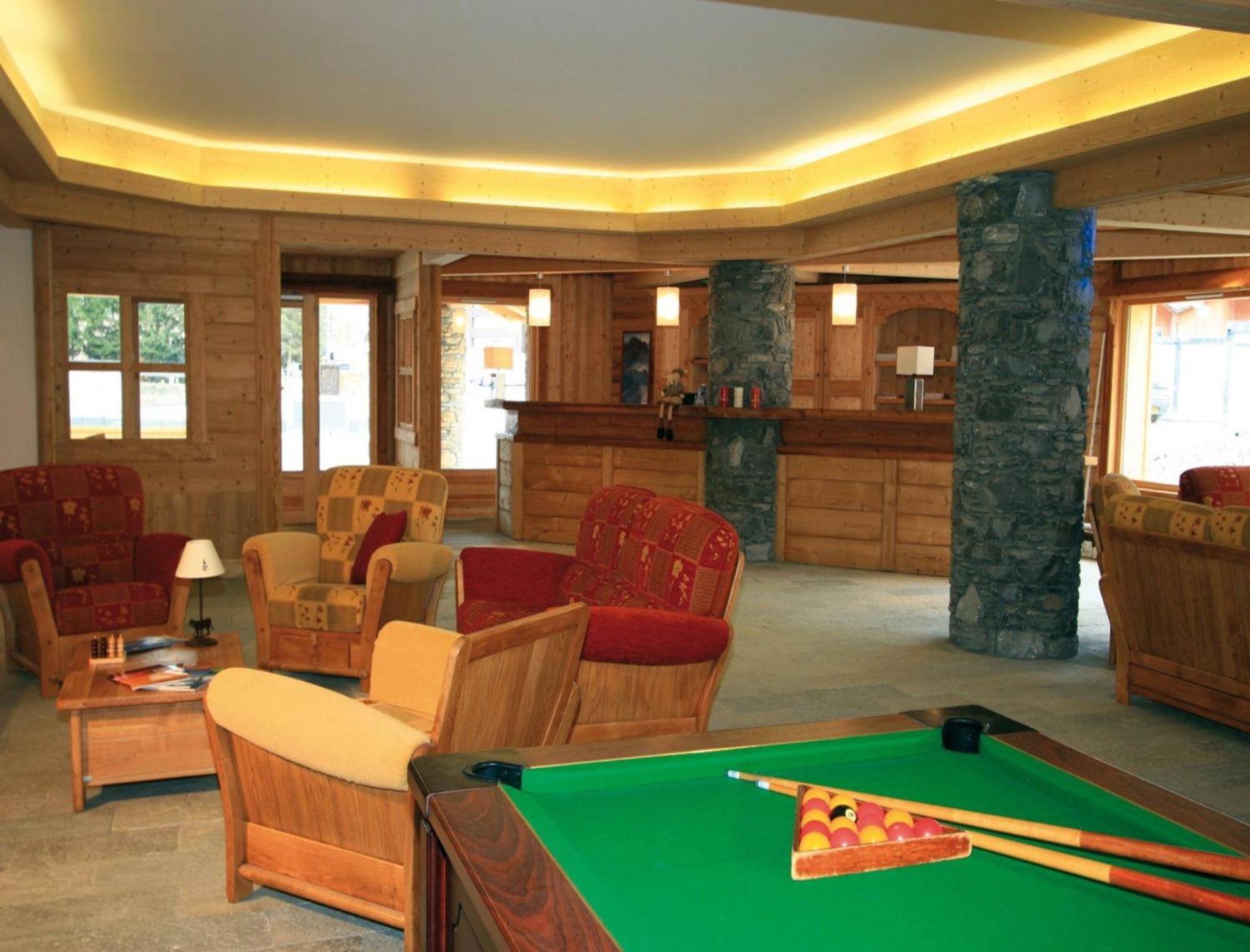 Lagrange Le Hameau Du Rocher Blanc 4* Serre Chevalier